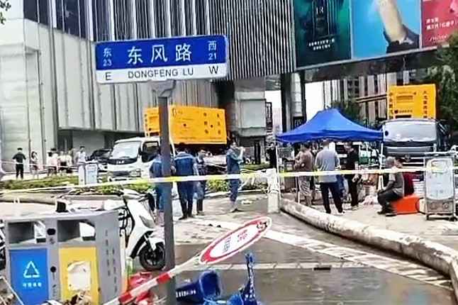 米兰体育·公司官方站在线登入-米兰(中国)排涝突击队在排涝现场